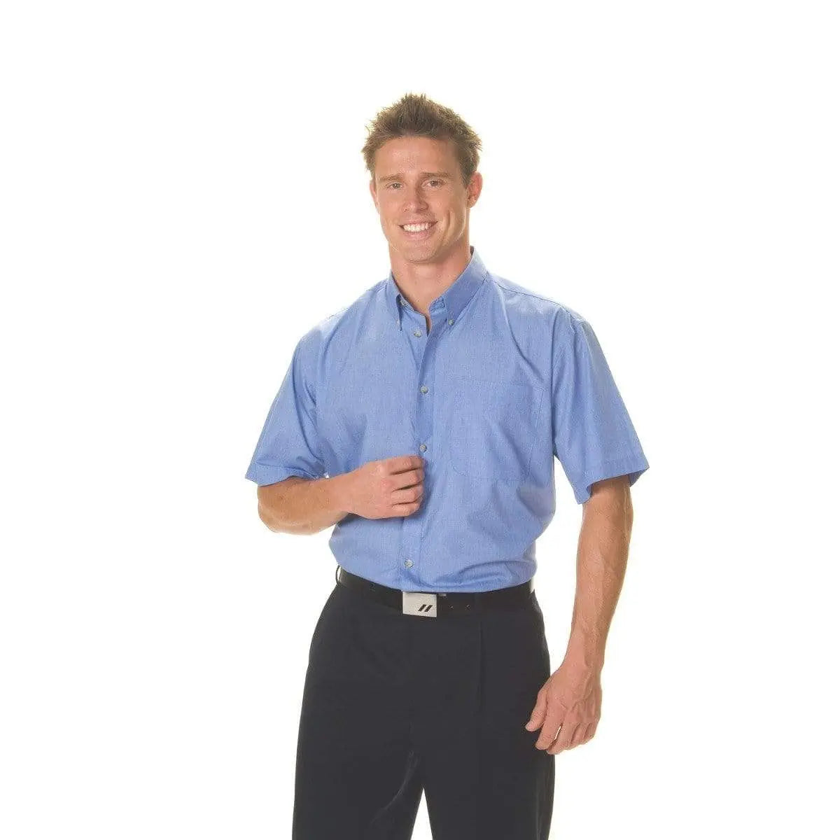 Dnc Workwear Polyester Cotton Chambray Short Sleeve Business Shirt - 4121 Metro Workwear.